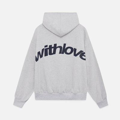Trendiger und warmer Kapuzenpullover - Stil und Komfort vereint
