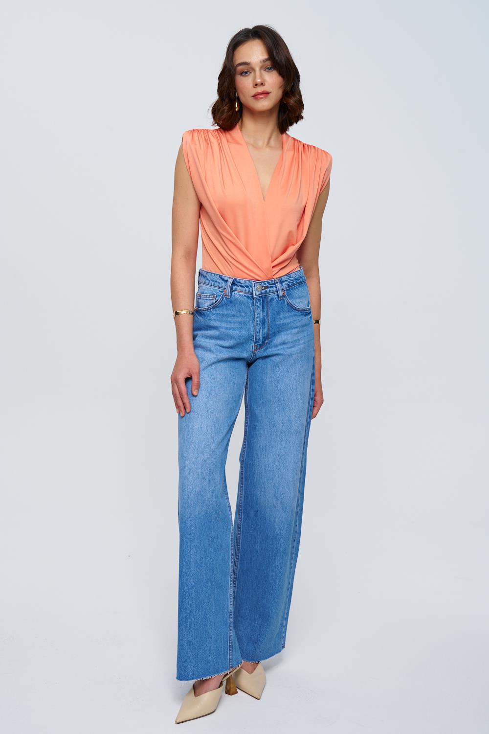 Lea | Orangefarbener Bodysuit mit drapiertem Design