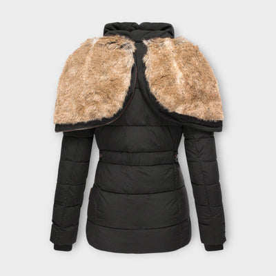 Emyra – Winterjacke mit Fellkapuze