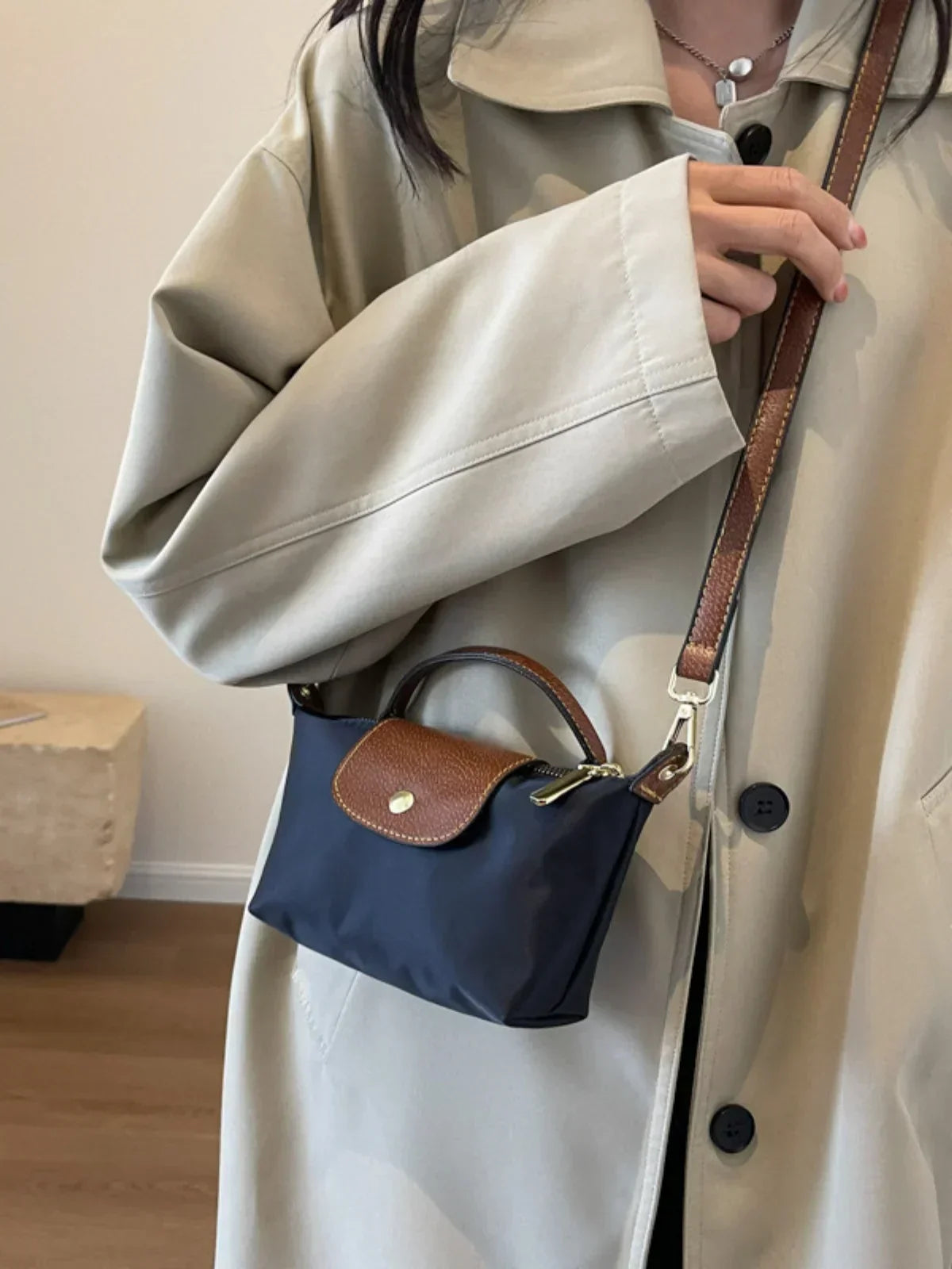 Clarisa - Luxuria Mini Crossbody Tasche