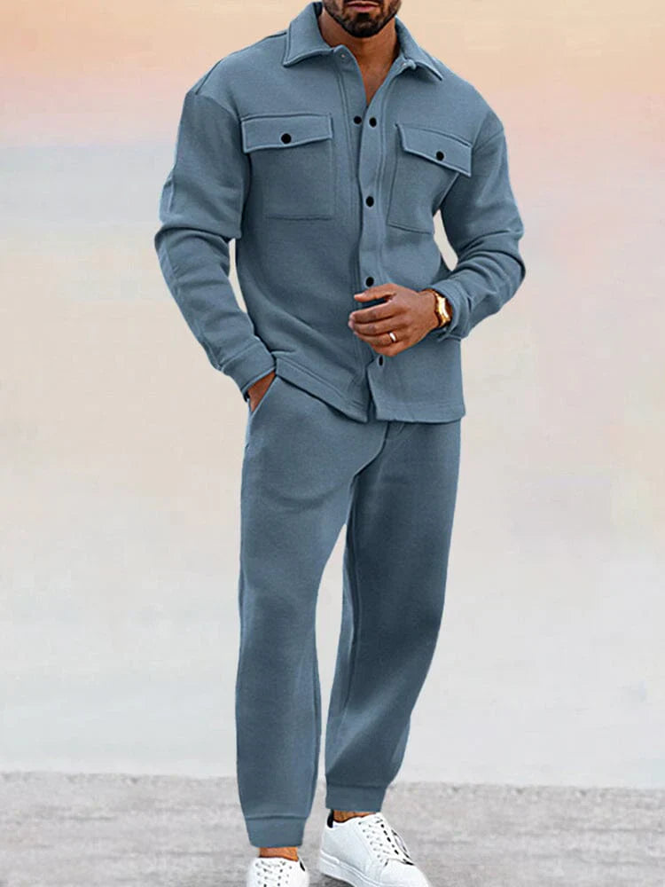 ZAYAN – DAS JOGGING-SET MIT JACKE & HOSE FÜR SPORTLICHE STILIKONEN