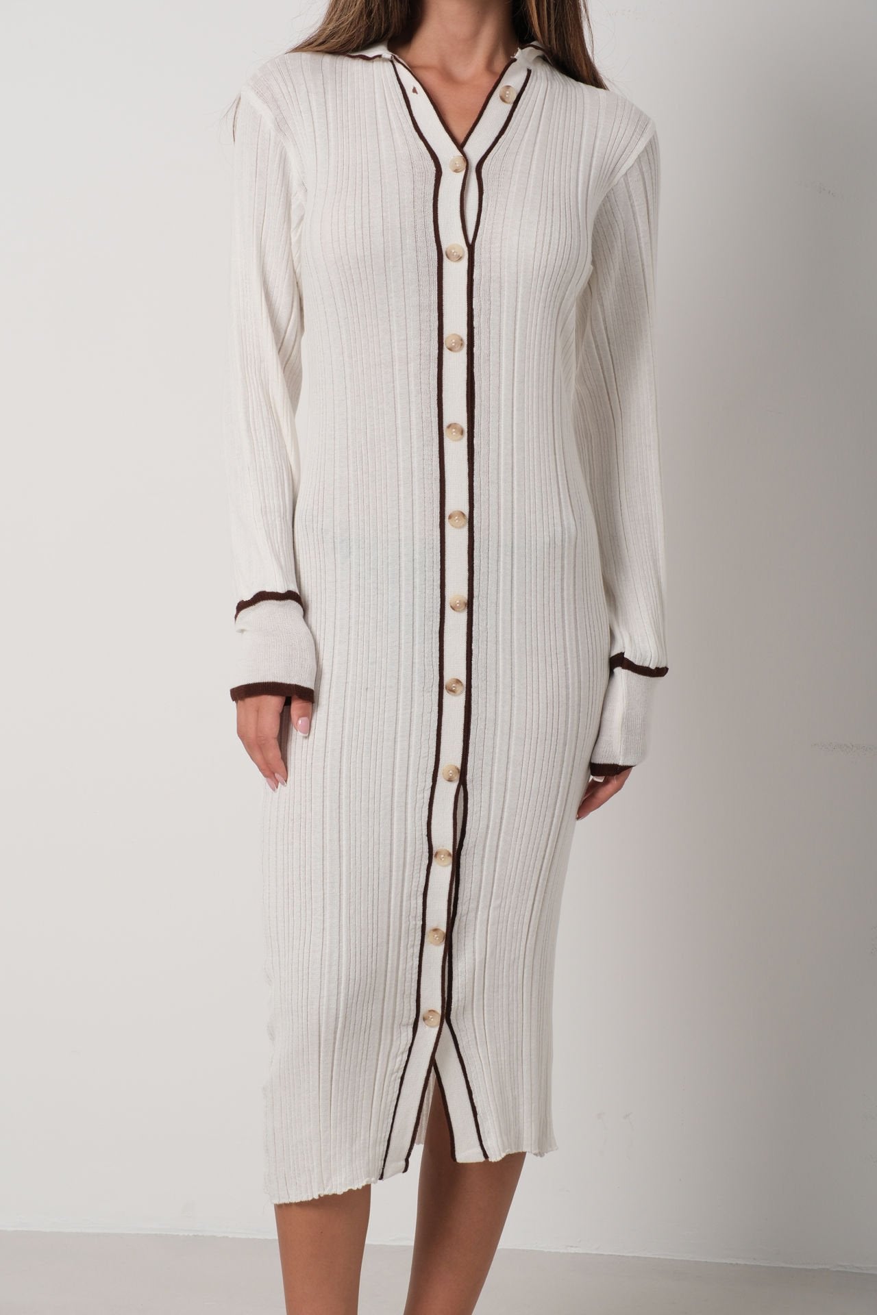 Isabelle | Weißes Polokleid mit Knöpfen