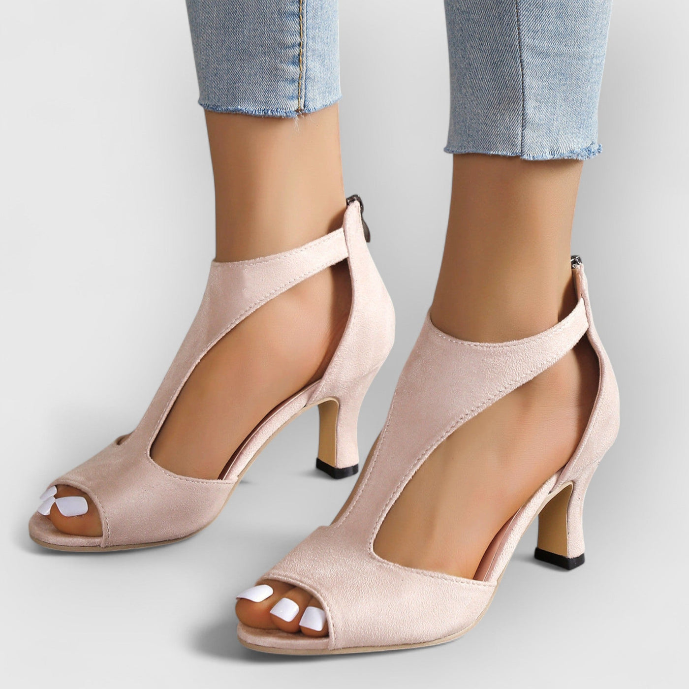 Nessa | Orthopädische Sandalen mit Absatz und Cut-Out