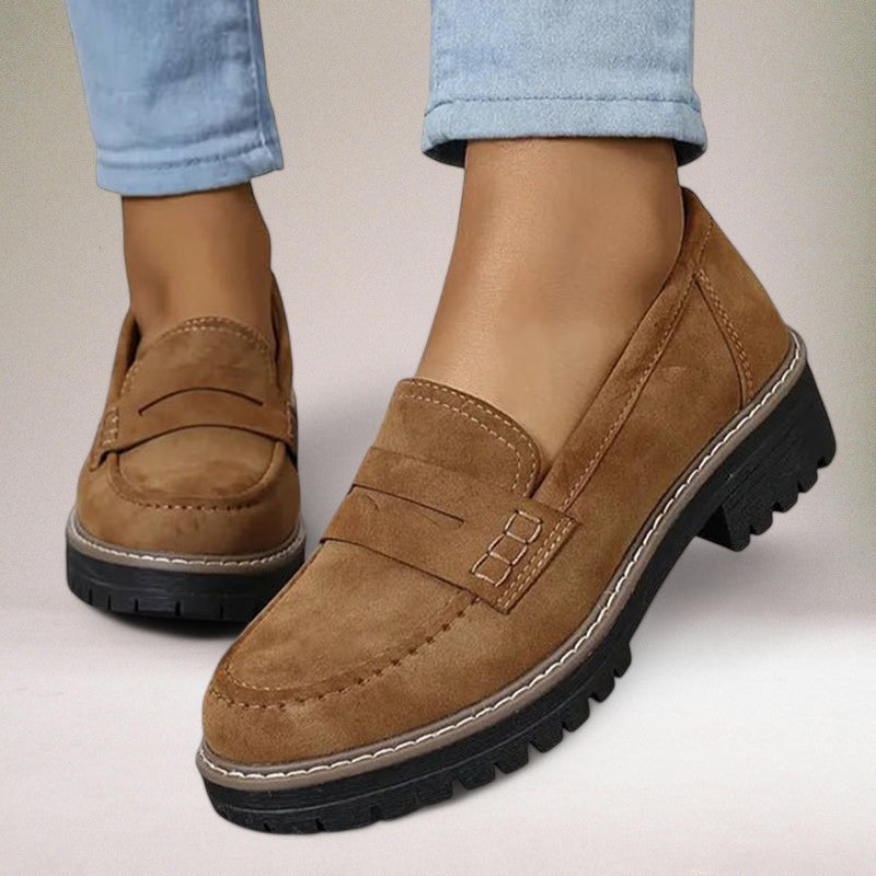 Nadia™ | Zeitlose Wildleder-Mokassins