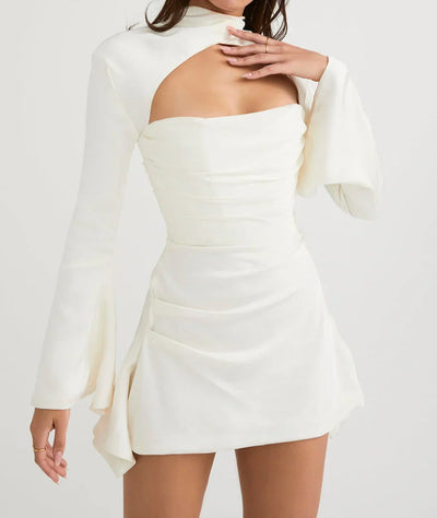 ALVÉA – DAS DRAPIERTE KORSETTKLEID FÜR SELBSTBEWUSSTE ELEGANZ