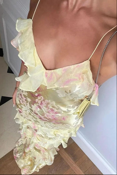 Nora | Langes Kleid mit Volants und V-Ausschnitt